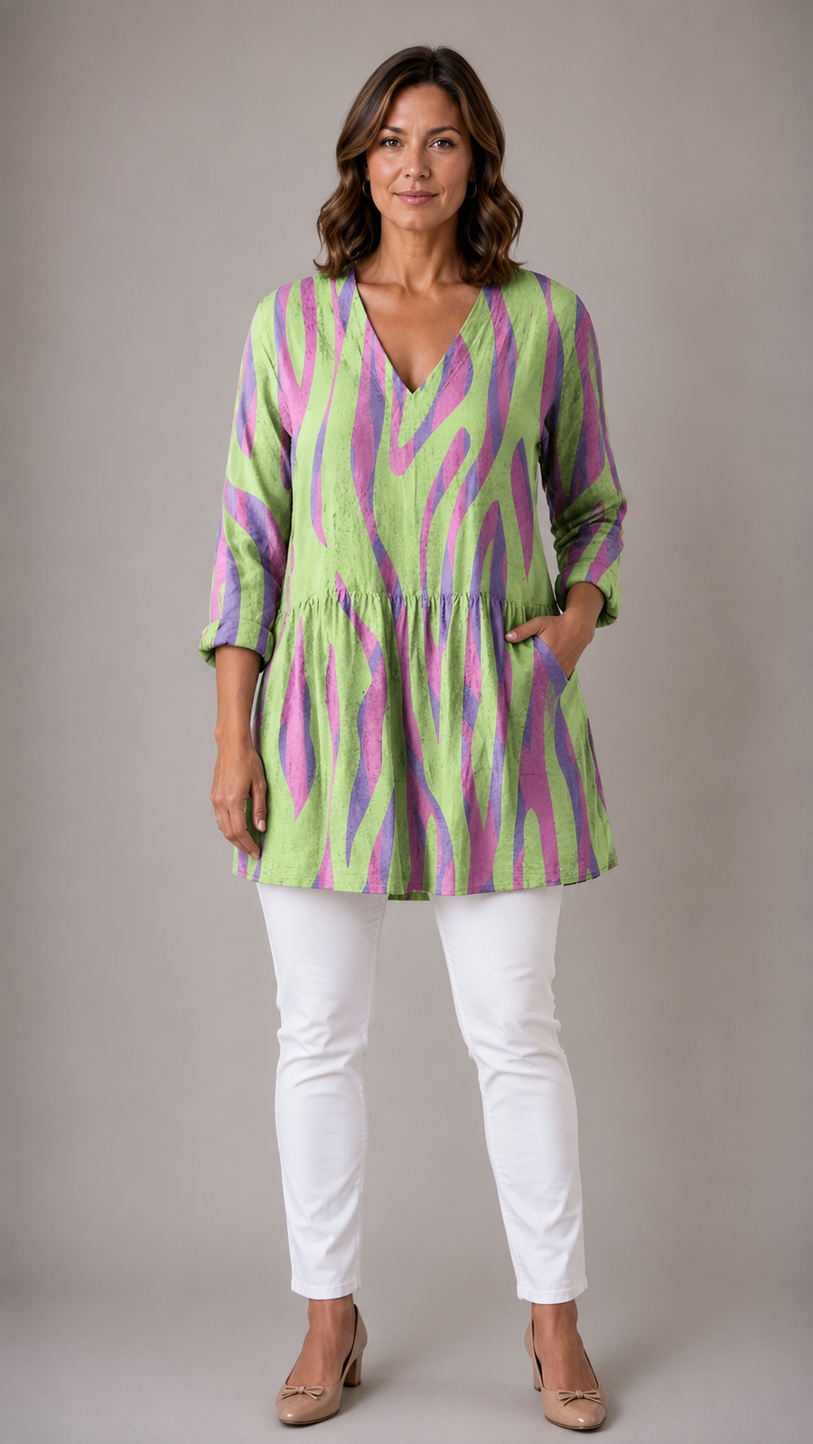Lyla Long Blouse with V-Neck in abstract wave print - Aussie Everyday
