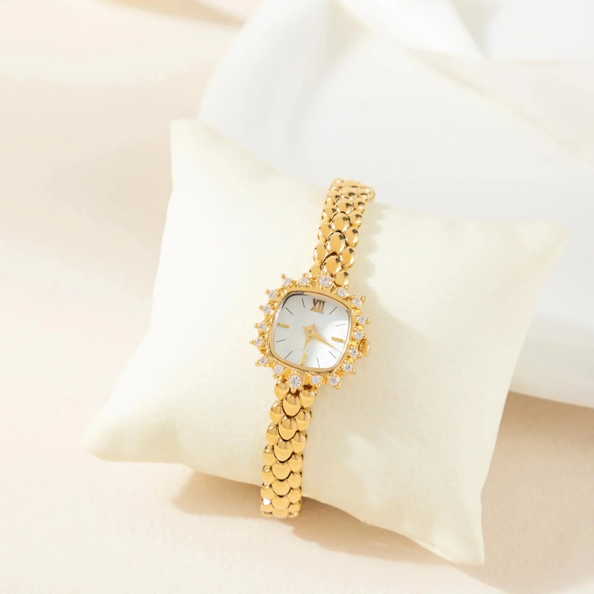 Augusta | Elegant Timepiece