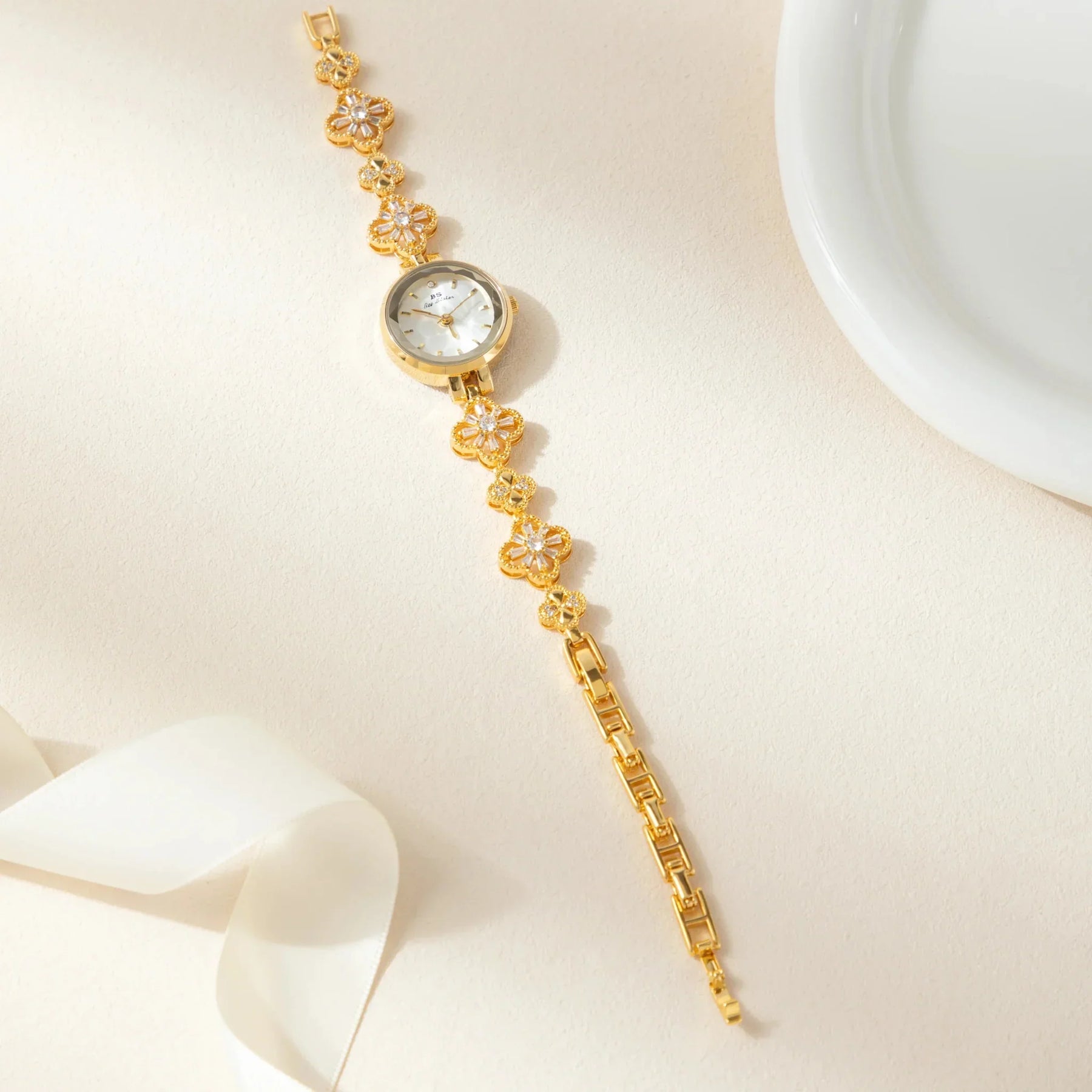 Ella Timepiece