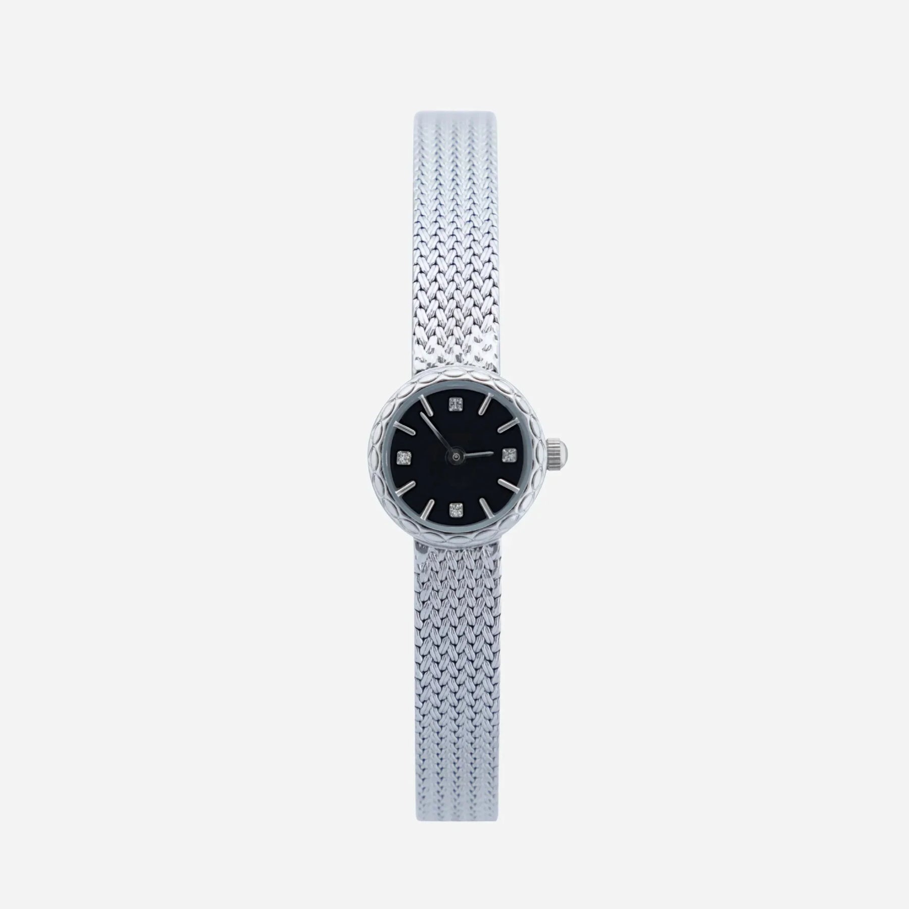 Sara | Sleek Minimalist Timepiece