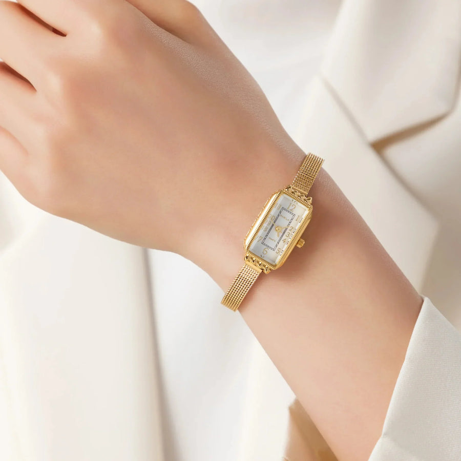 Silje | Sophisticated Timepiece